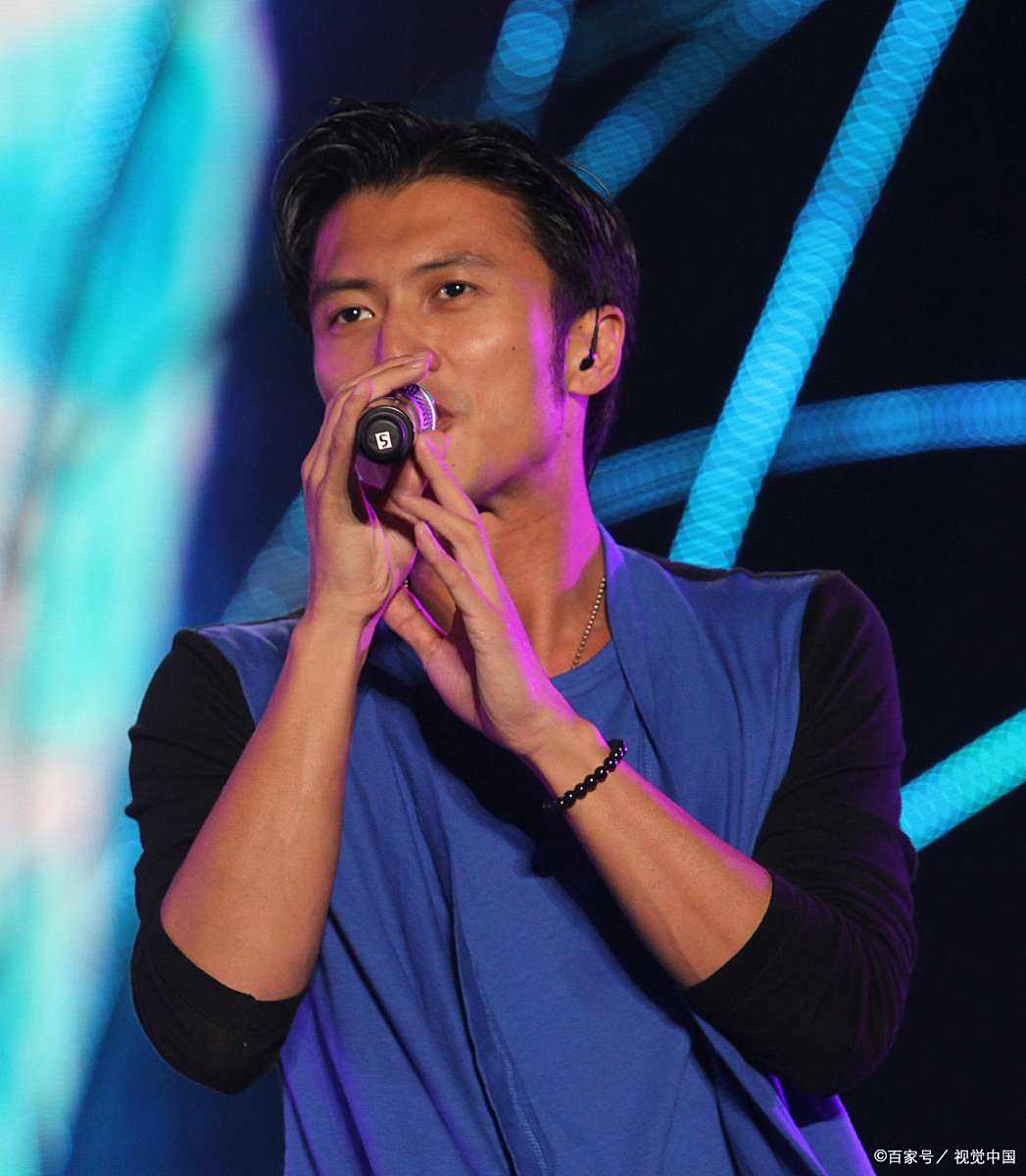 关于Karsa重返赛场,比赛局势复杂首场状态出色,湖人观众沸腾!再创辉煌时刻的信息 关于Karsa重返赛场,比赛局势复杂首场状态出色,湖人观众沸腾!再创辉煌时刻的信息