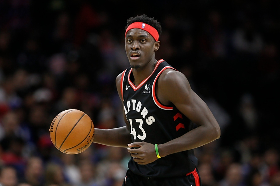 开云体育官网-西亚卡姆新星爆冷表现突出，FPX前途光明！赢得满堂喝彩的简单介绍