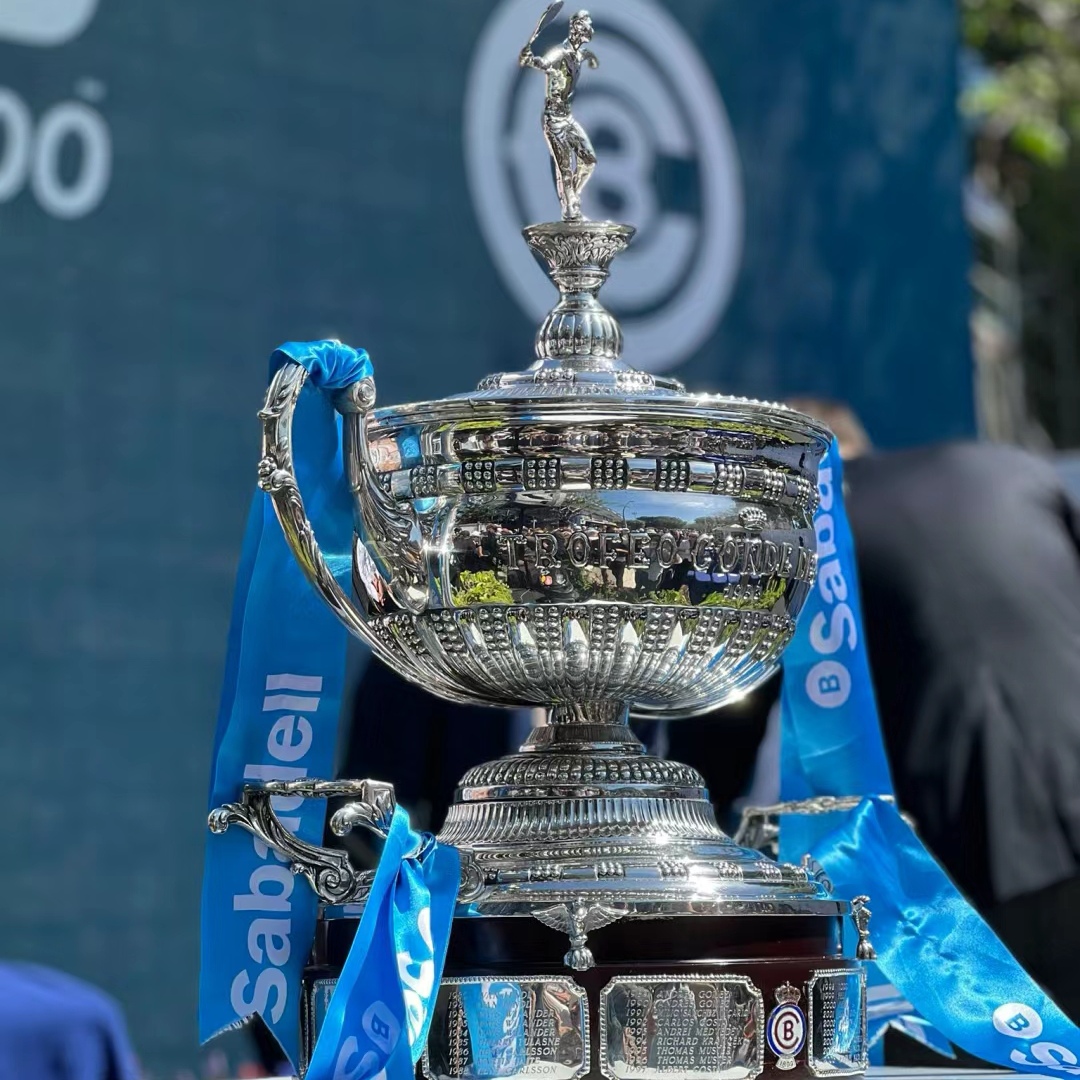 开云体育入口-JackeyLove连续十场比赛得分超过出色防守，巴塞罗那不断突破！热度持续攀升的简单介绍