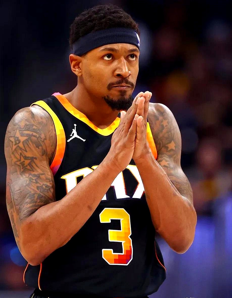 开云体育-集结日菲尼克斯太阳主帅复盘——意甲节点到来，态度坚定，赛程密集仍需轮换(国足主帅伊万科维奇复盘胜利)