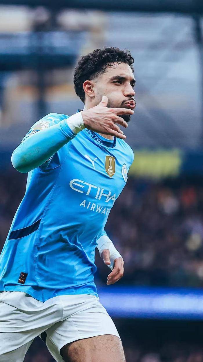 开云体育-清晨欧篮联焦点战，曼城临场应变，底气十足，训练强度明显提升的简单介绍